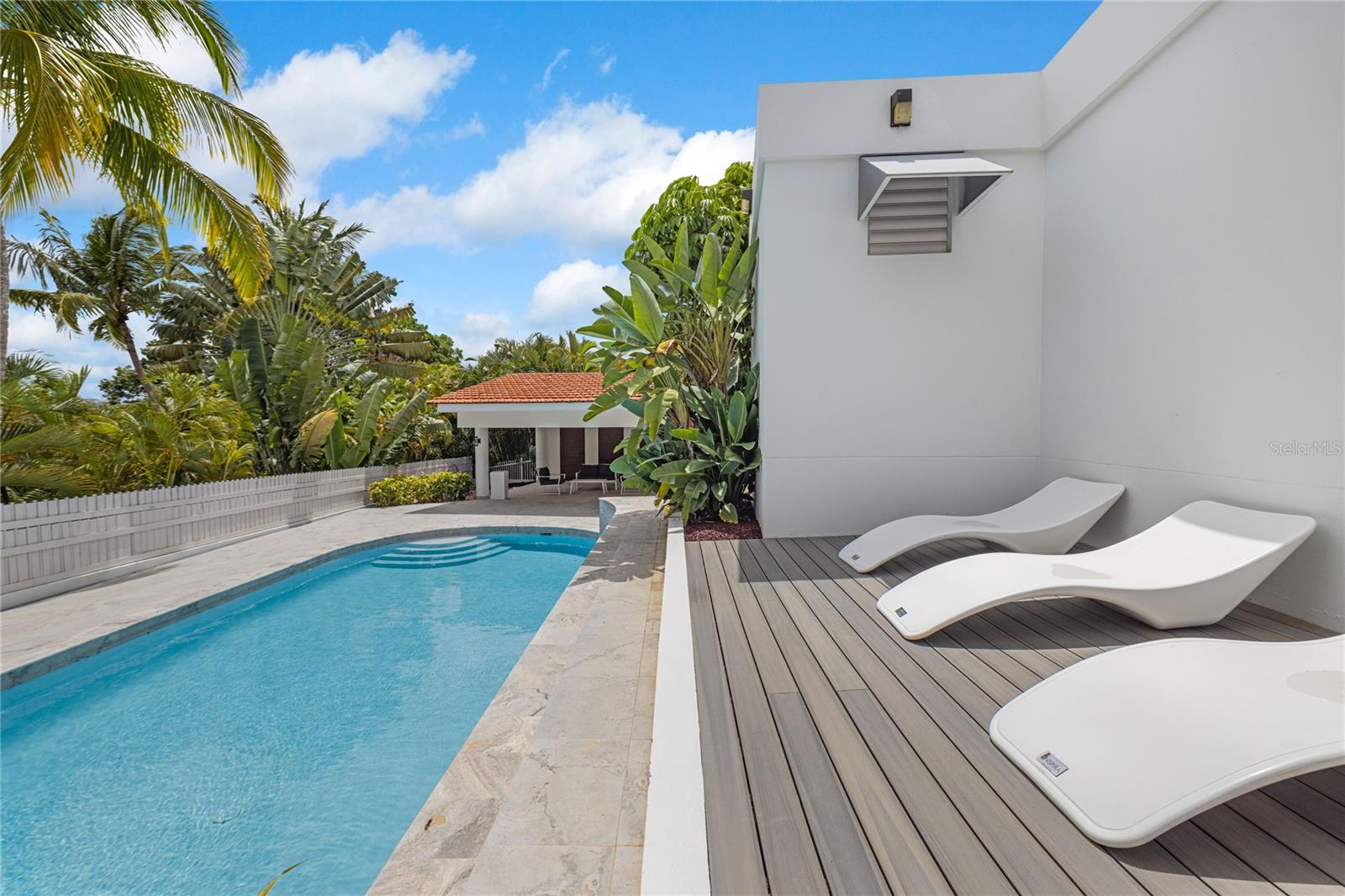 LA VILLA DE TORRIMAR - Residential