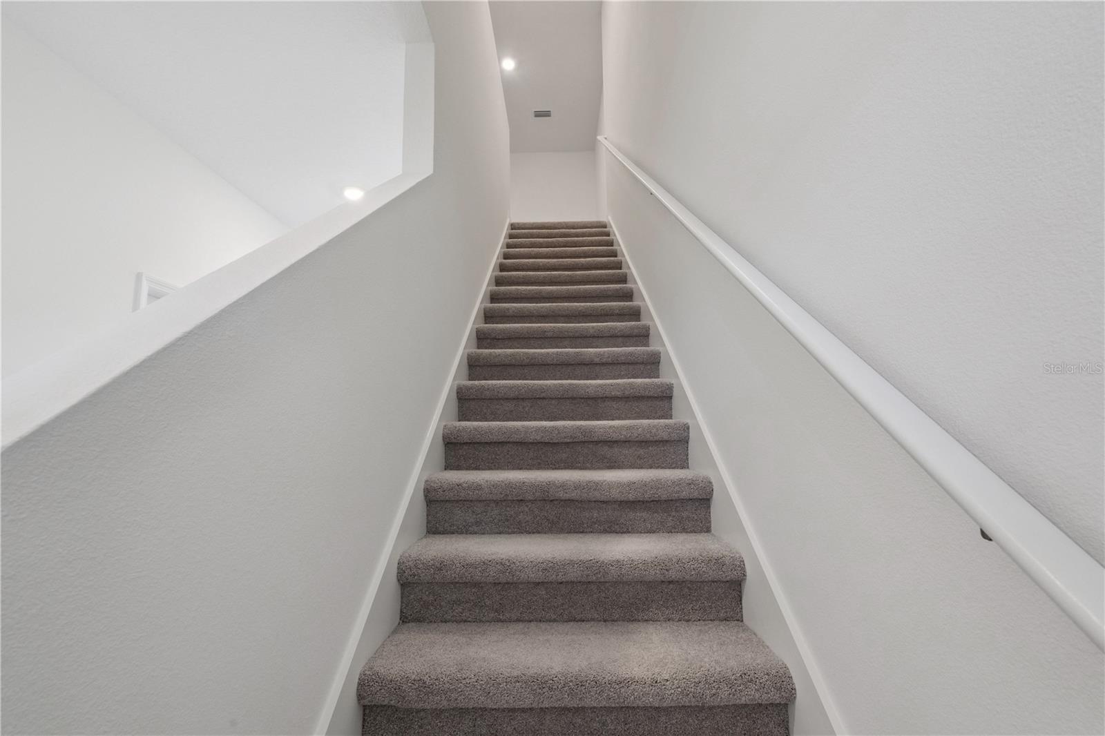 WATERSTONE - Residential Lease