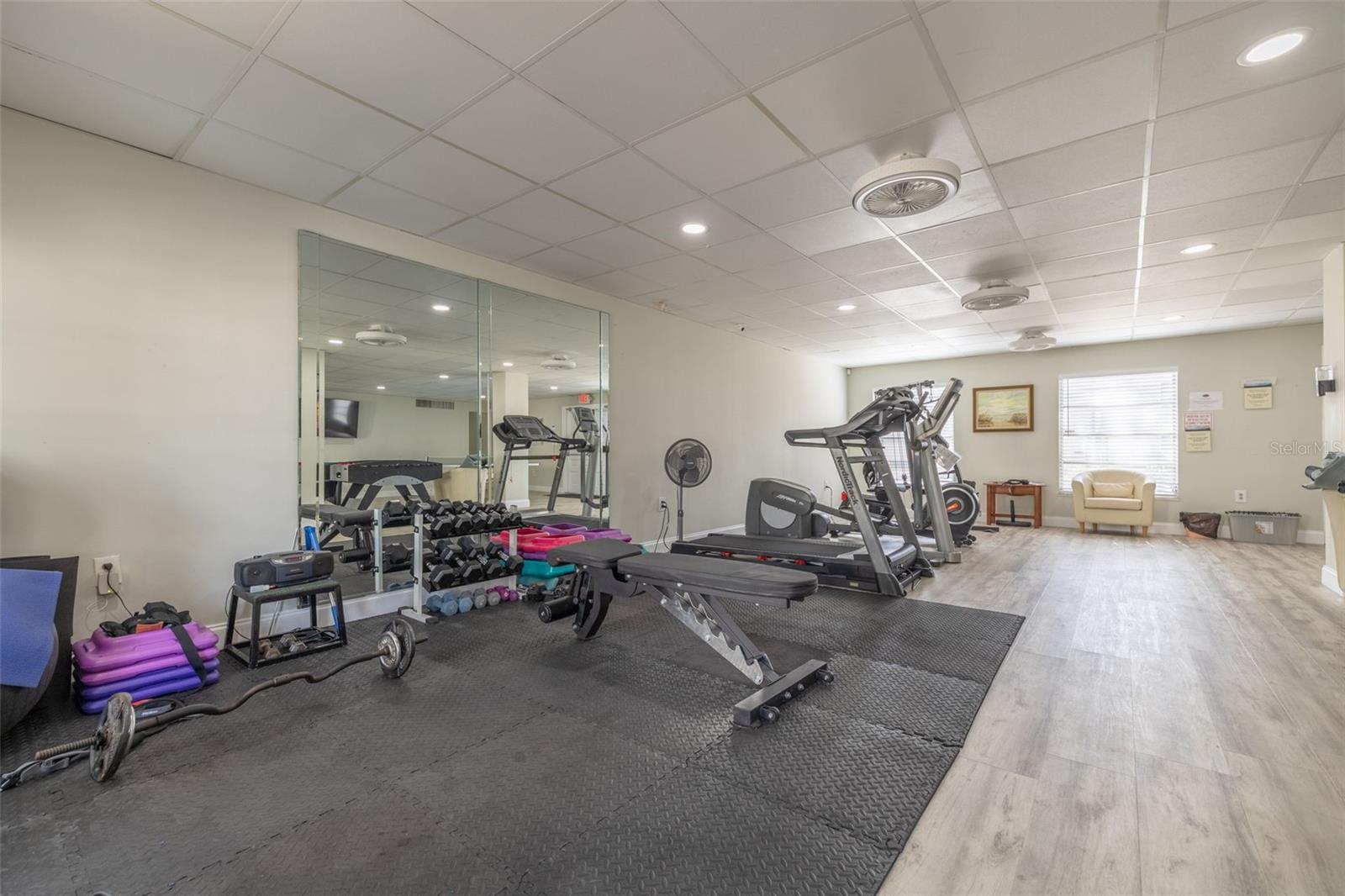 MEDITERRANEAN MANORS - Residential