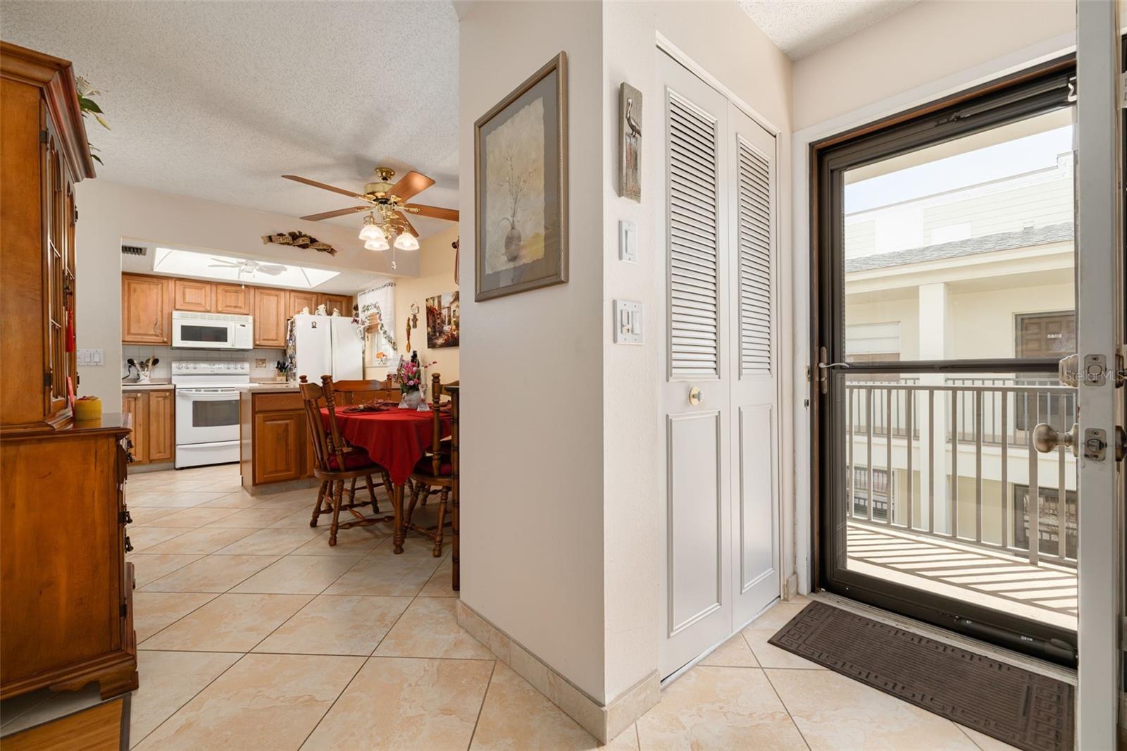 MEDITERRANEAN MANORS - Residential