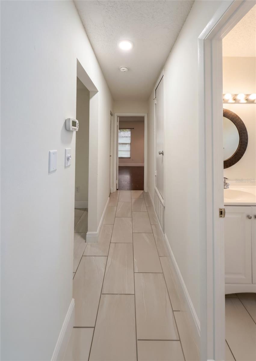 WINDMILL POINTE - Residential Lease