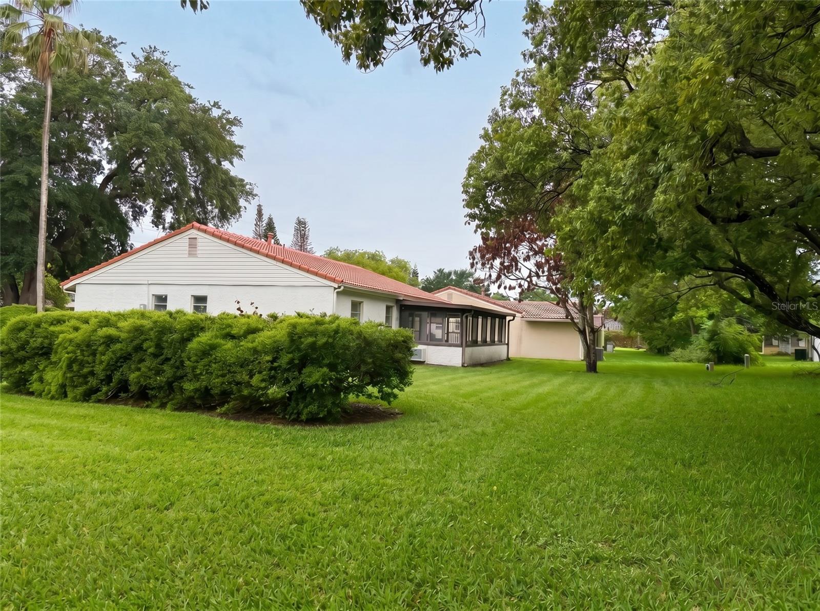 WINDMILL POINTE - Residential Lease