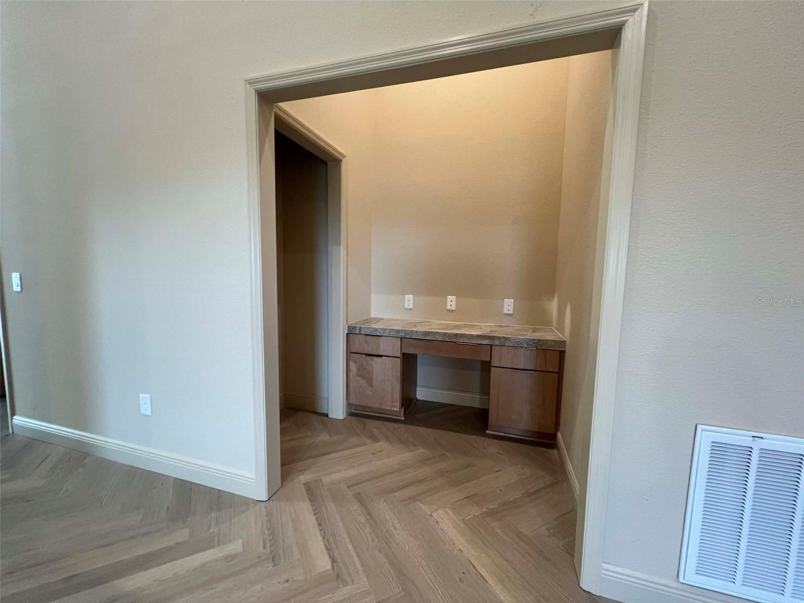 FLYWAY ACRES - Residential