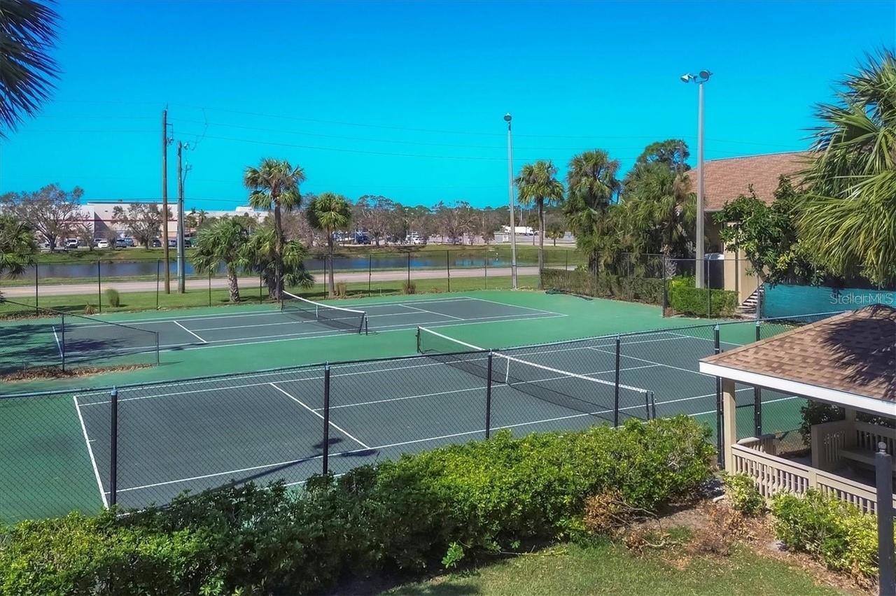 VINTAGE GRAND - Residential