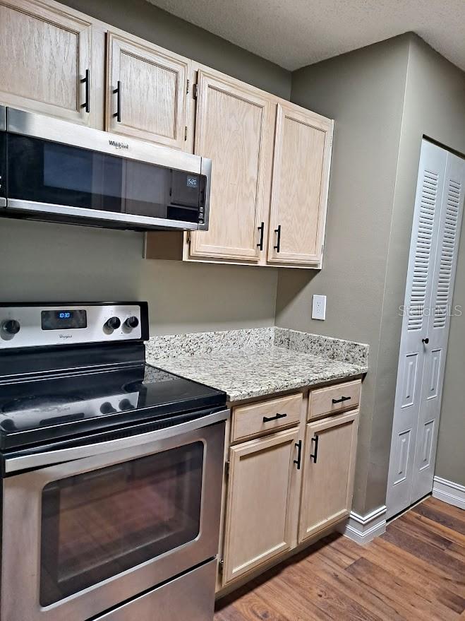 VINTAGE GRAND - Residential