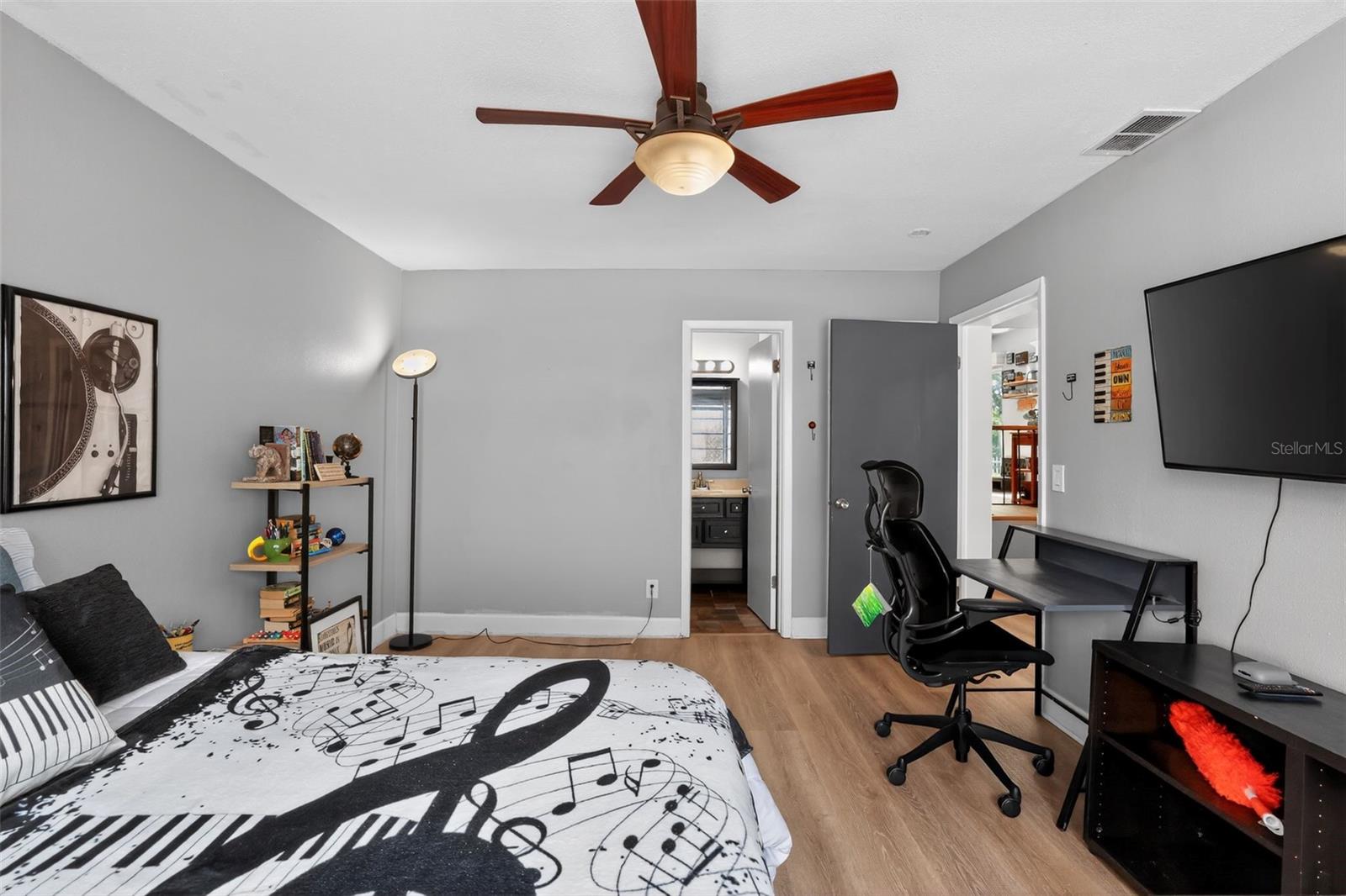 NORTHDALE GOLF CLB SEC D UN 1 - Residential