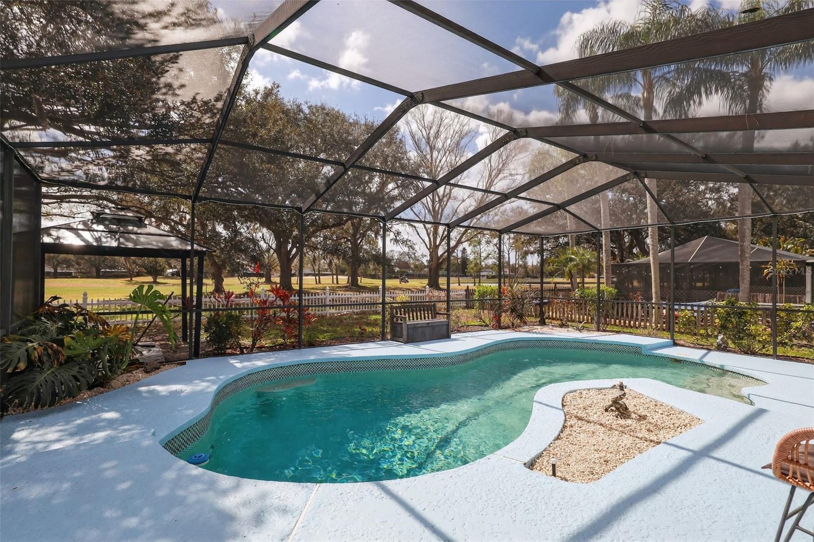 NORTHDALE GOLF CLB SEC D UN 1 - Residential