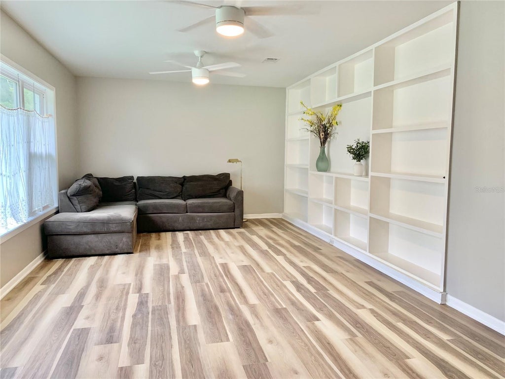 Photo of 3305 NW 24th Avenue, Gainesville, FL 32605 (MLS # GC543727)