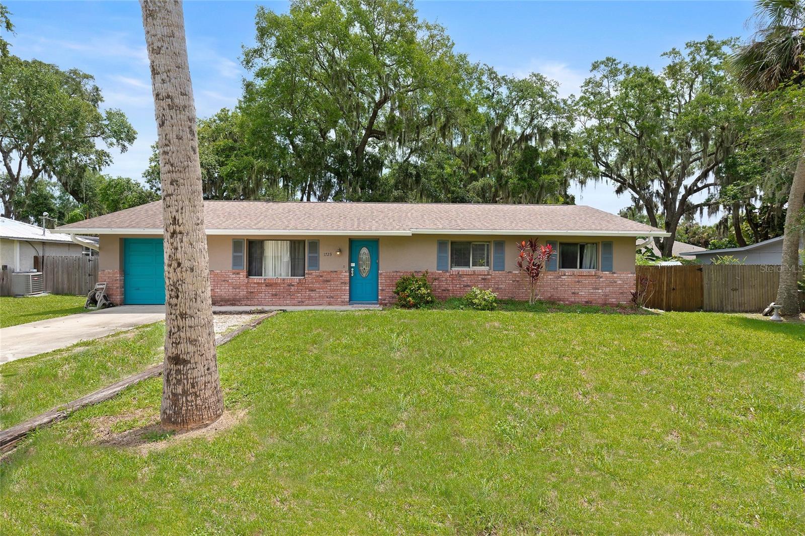 1723 NEEDLE PALM DRIVE