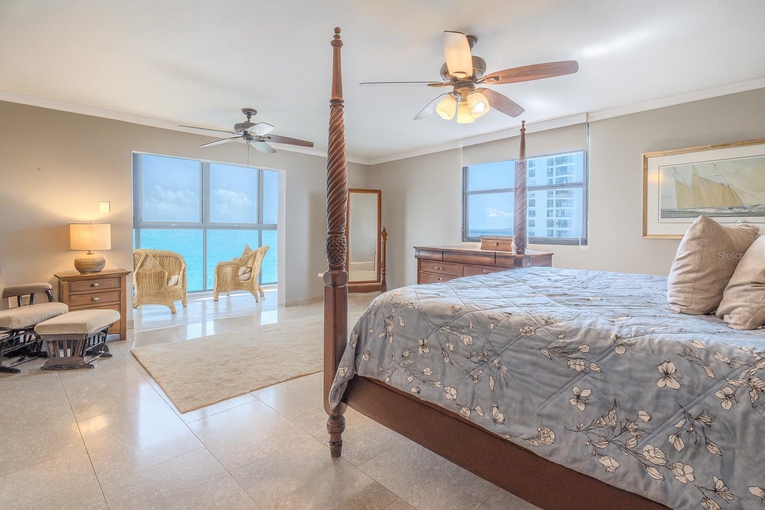 COND. ASHFORD LAGOON - Residential