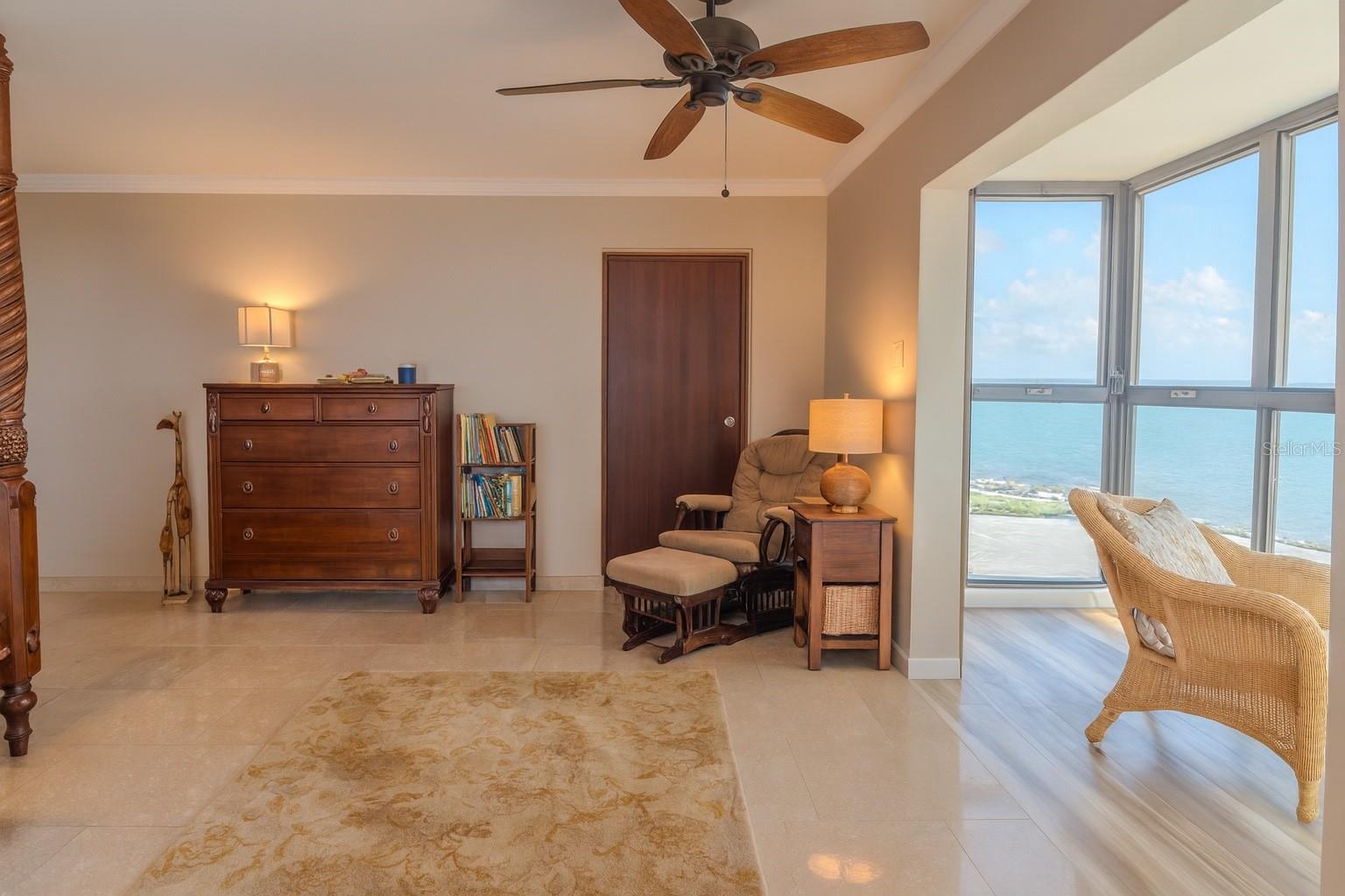 COND. ASHFORD LAGOON - Residential