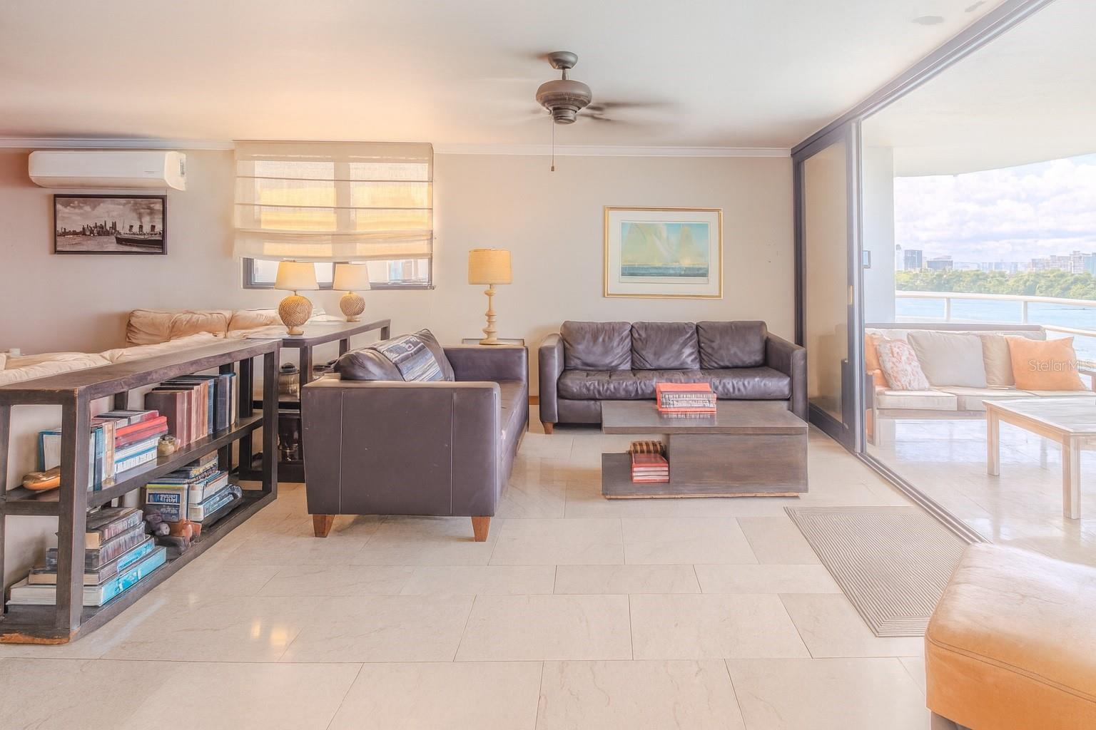 COND. ASHFORD LAGOON - Residential