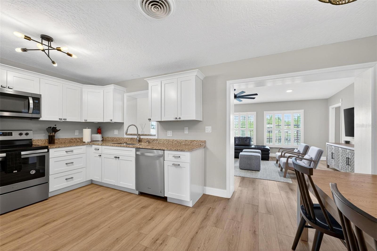 RIVER ISLES ADD - Residential