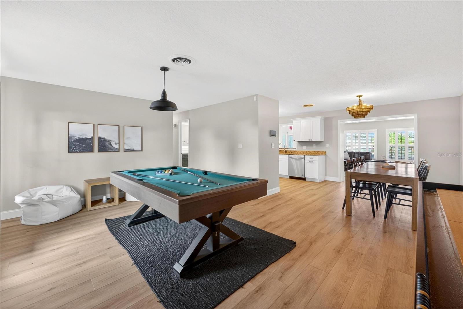 RIVER ISLES ADD - Residential