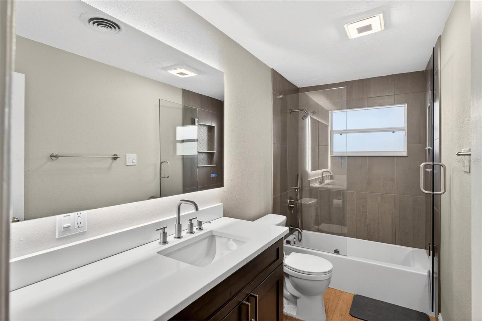 RIVER ISLES ADD - Residential