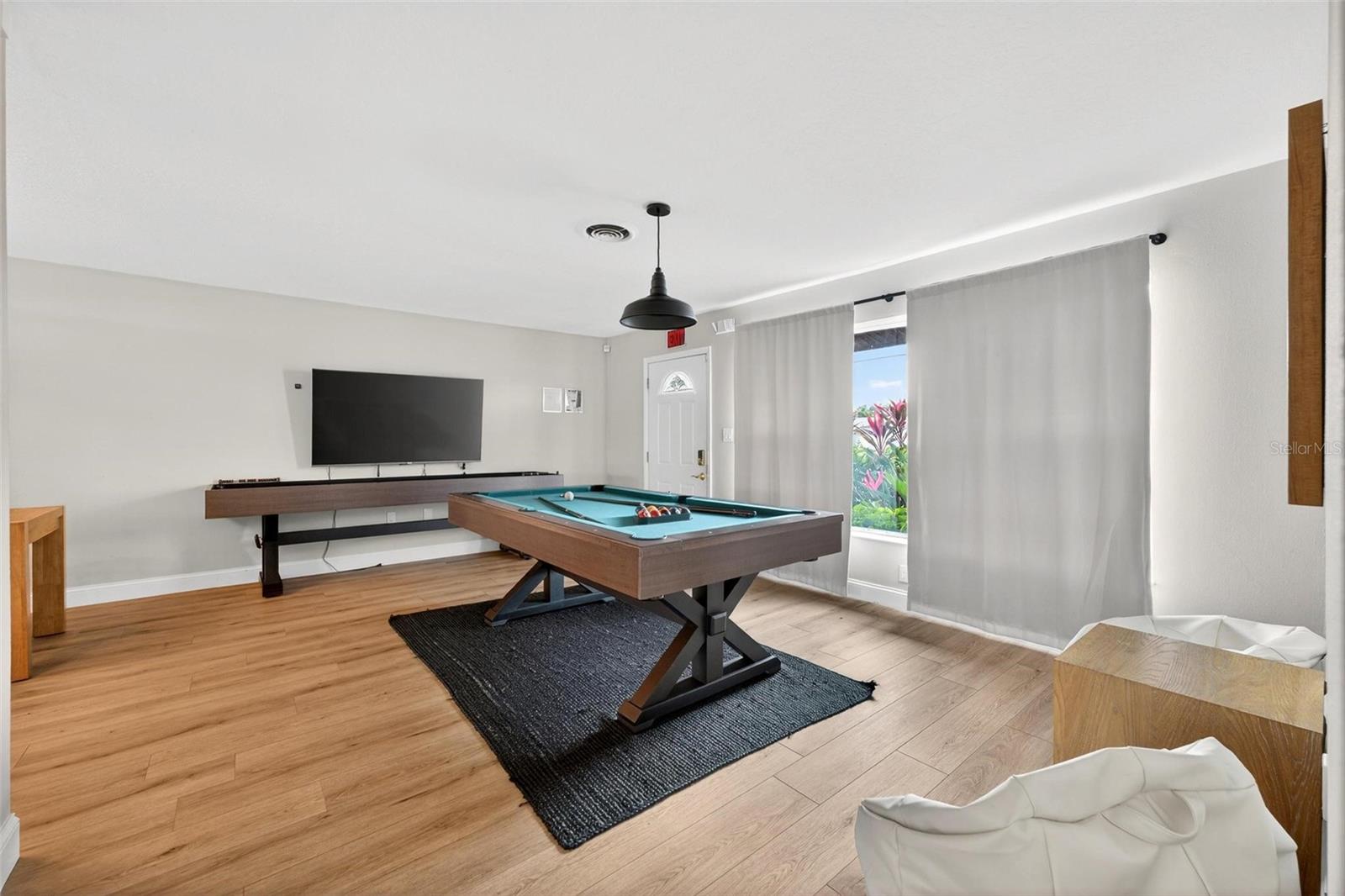 RIVER ISLES ADD - Residential