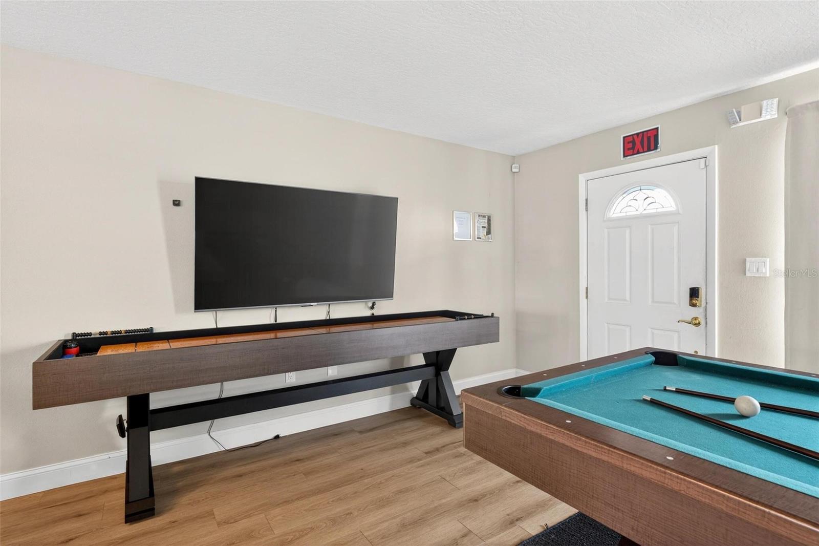 RIVER ISLES ADD - Residential