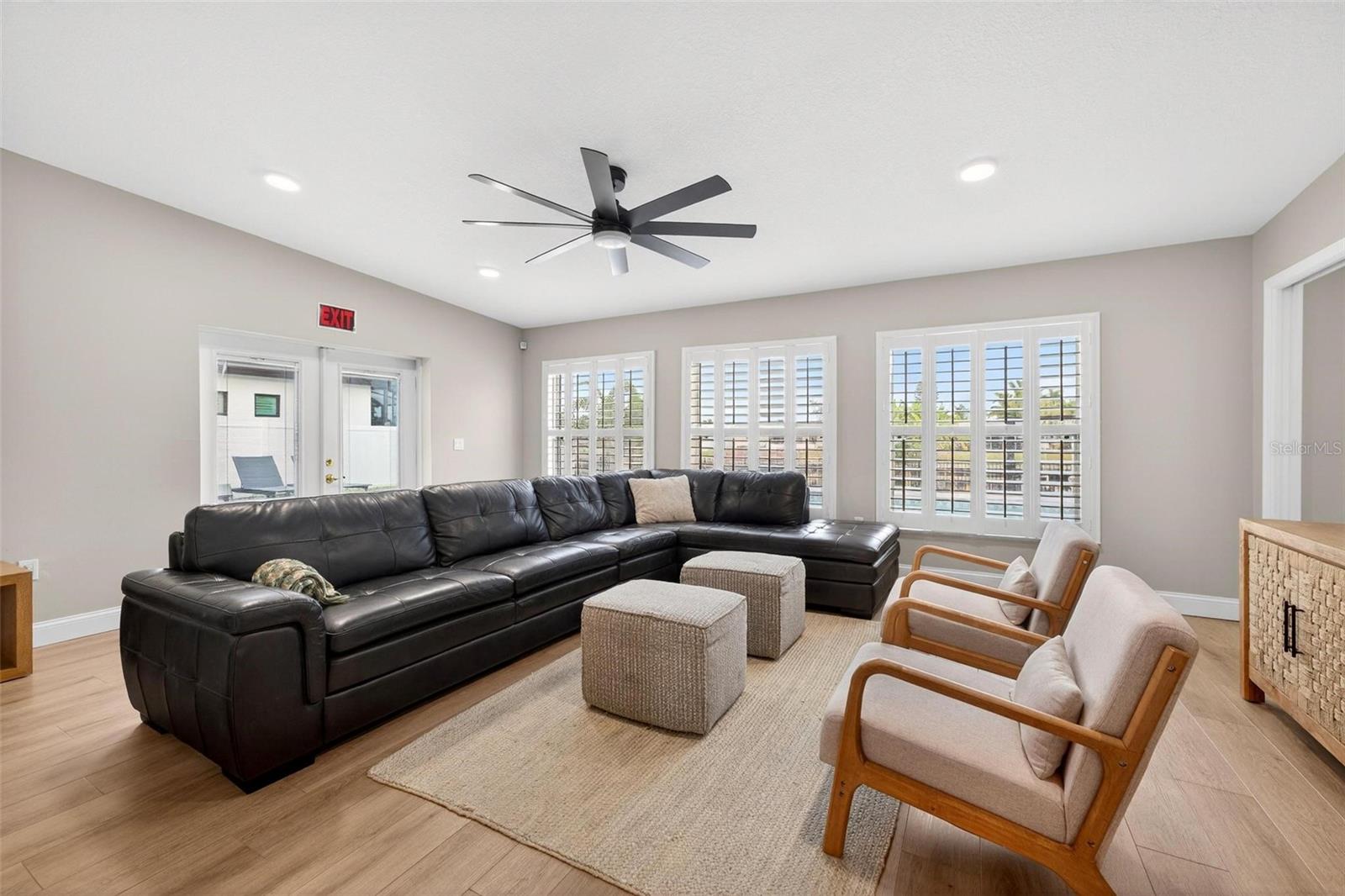 RIVER ISLES ADD - Residential