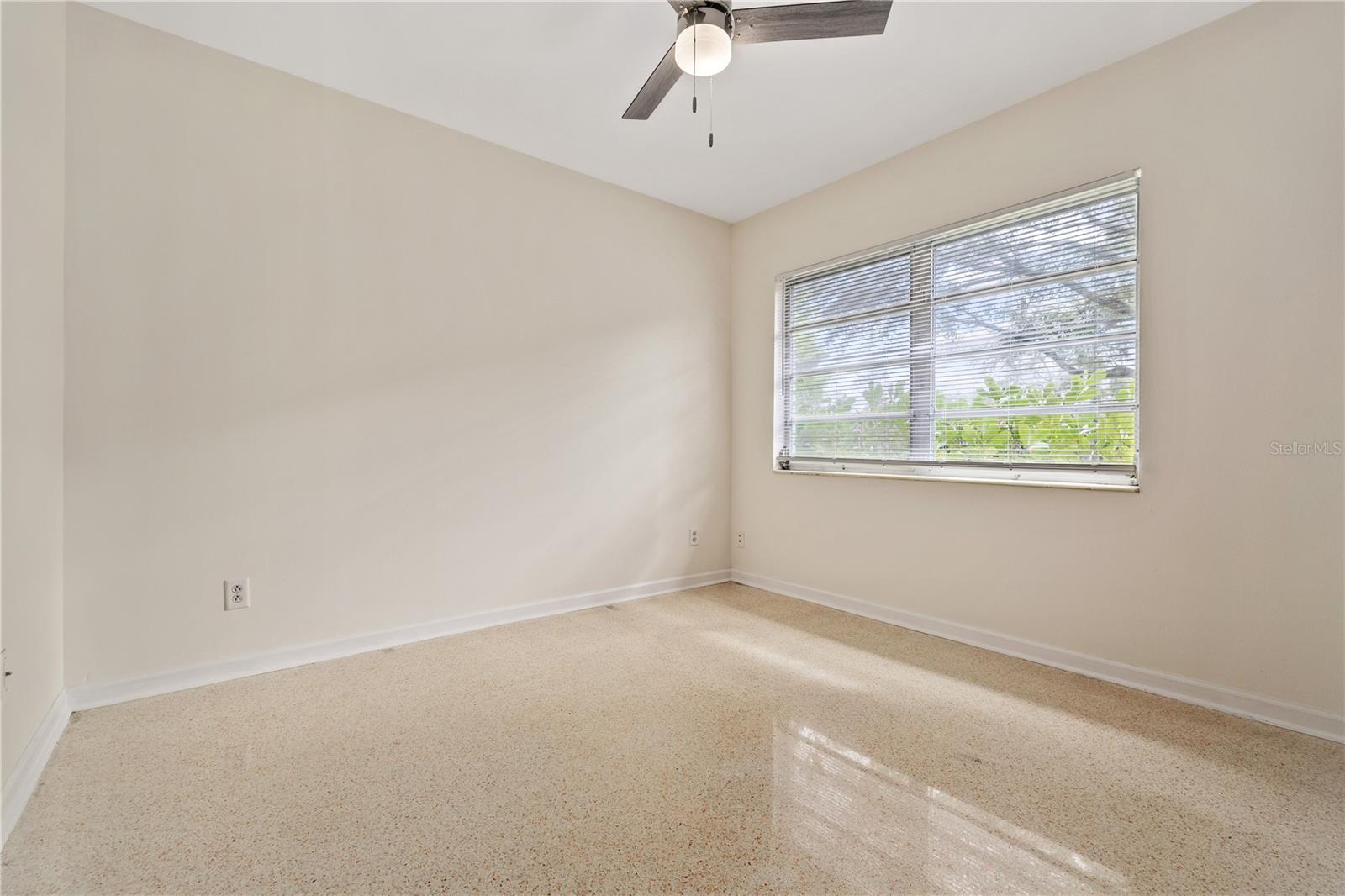 TAMPAS NORTH SIDE CNTRY CL - Residential Lease