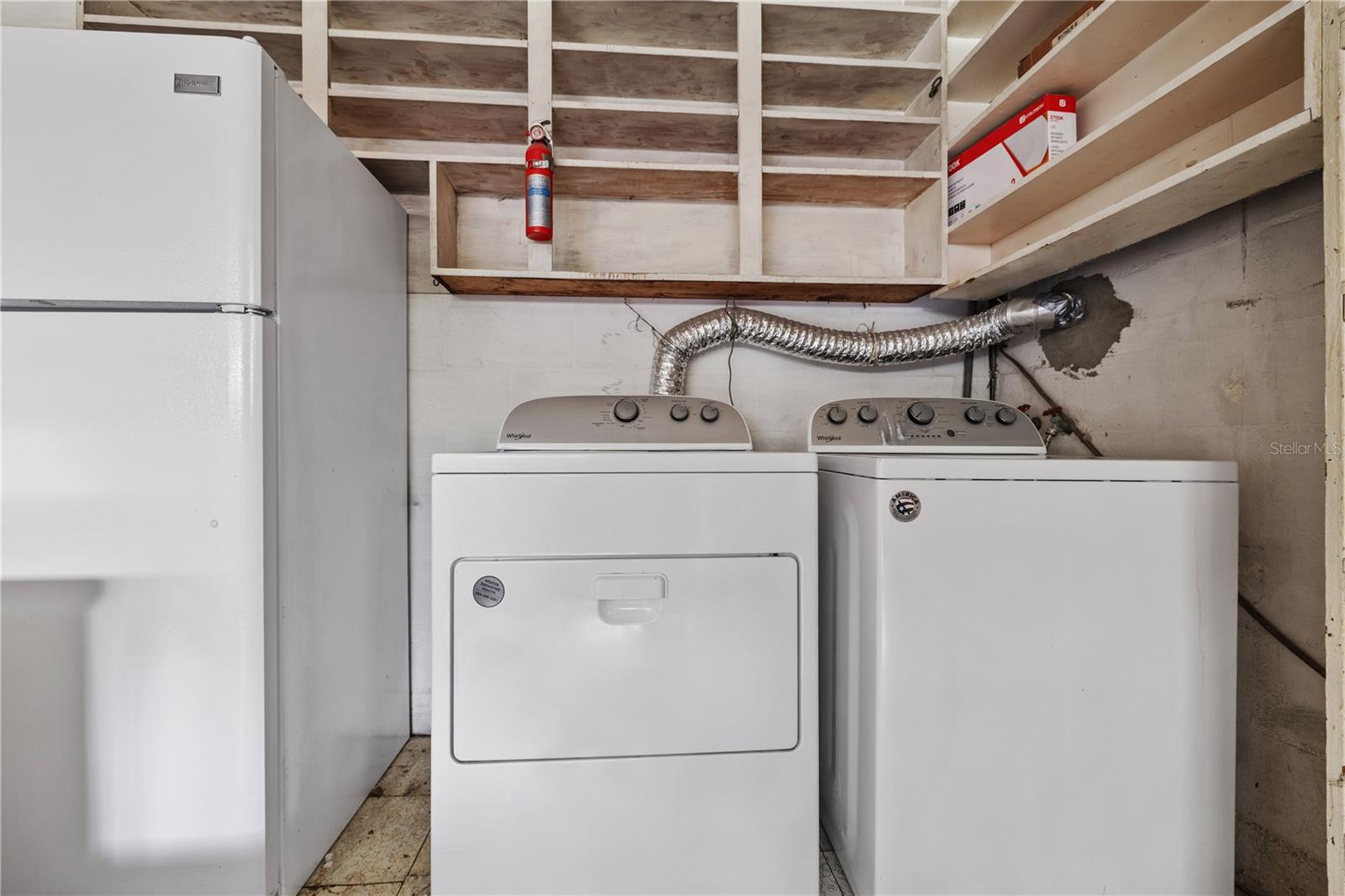 TAMPAS NORTH SIDE CNTRY CL - Residential Lease