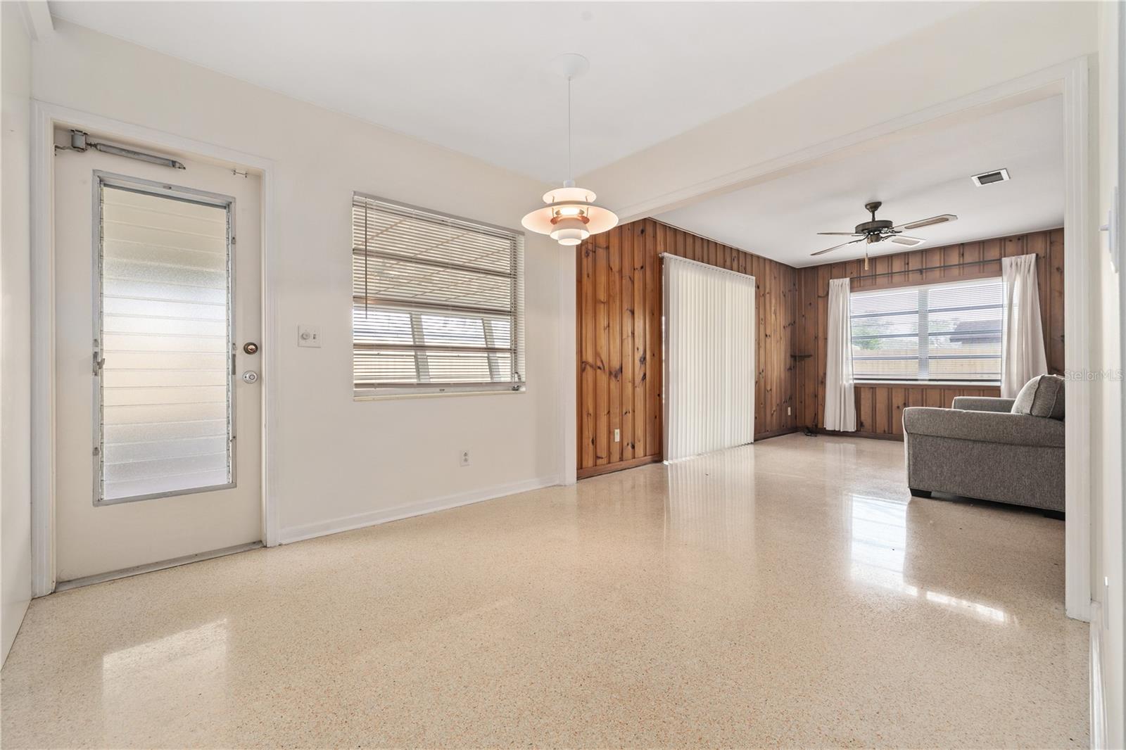 TAMPAS NORTH SIDE CNTRY CL - Residential Lease