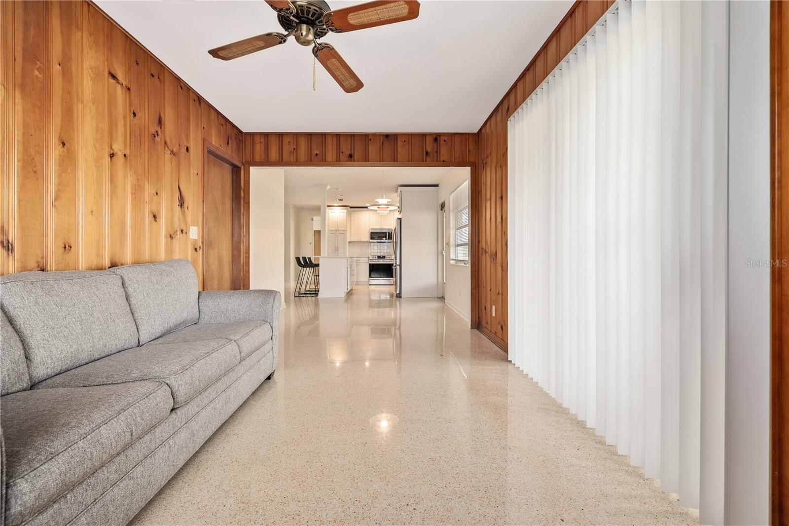 TAMPAS NORTH SIDE CNTRY CL - Residential Lease