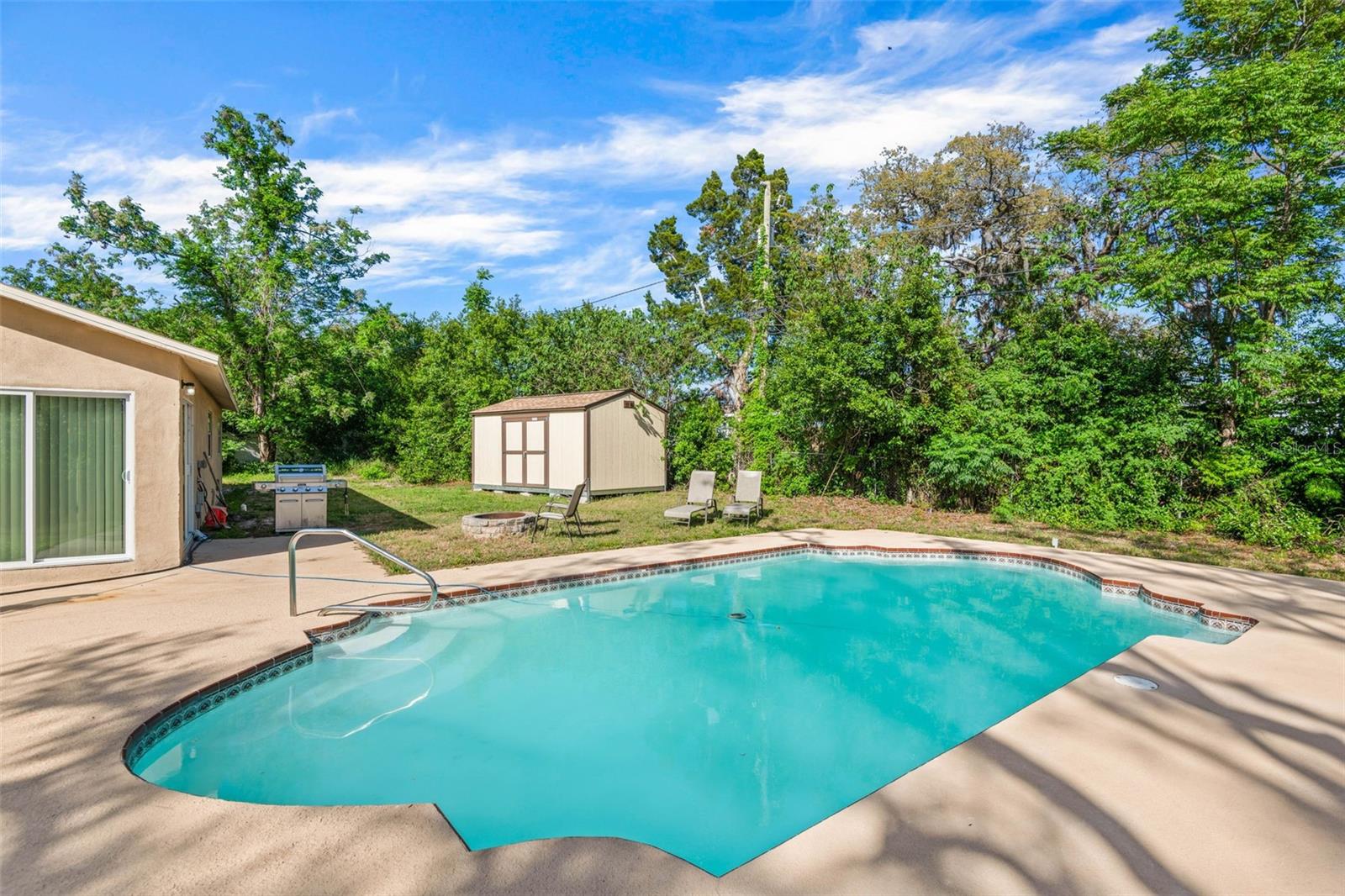 6104 CORK COURT