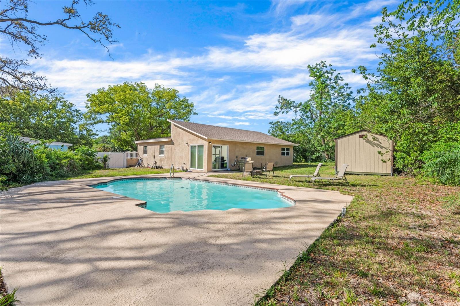 6104 CORK COURT