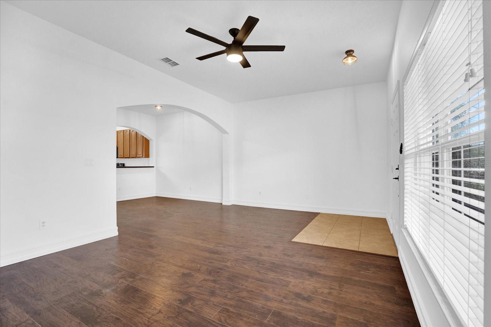 TIMBER POINTE-PH 01 - Residential