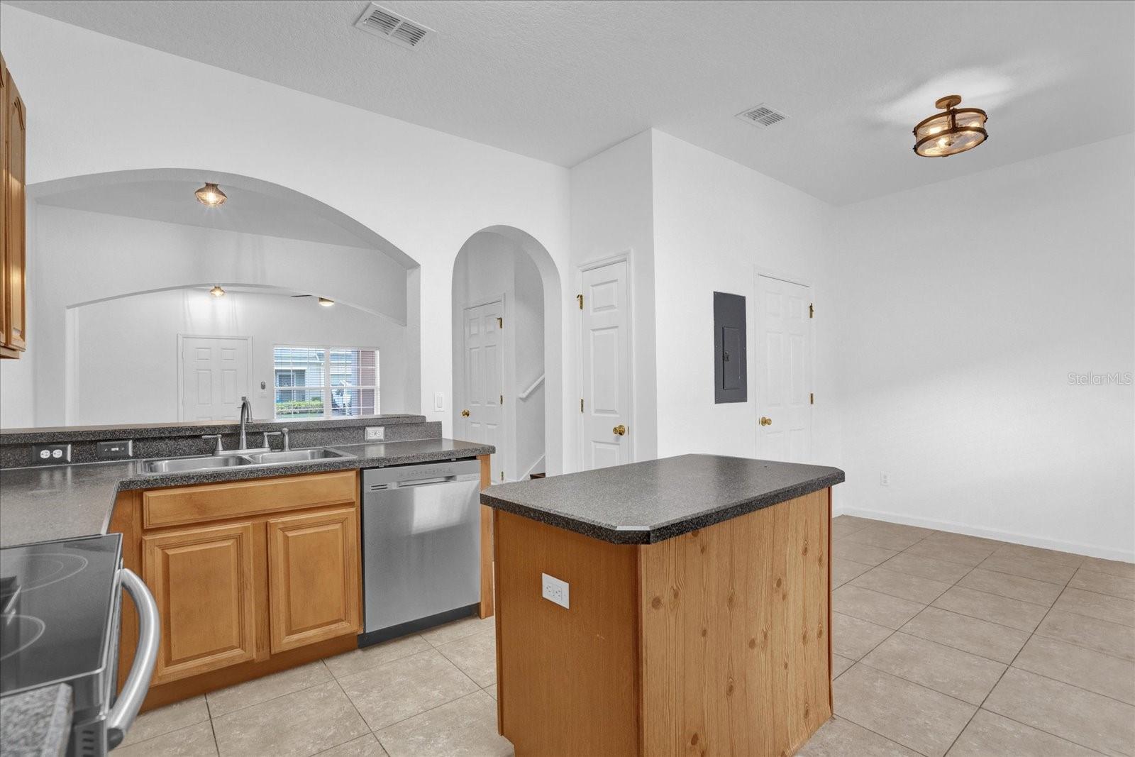 TIMBER POINTE-PH 01 - Residential