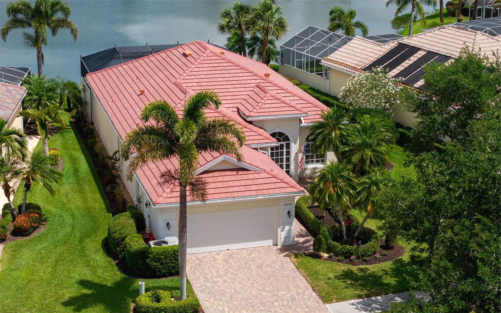 VILLAGEWALK - Residential
