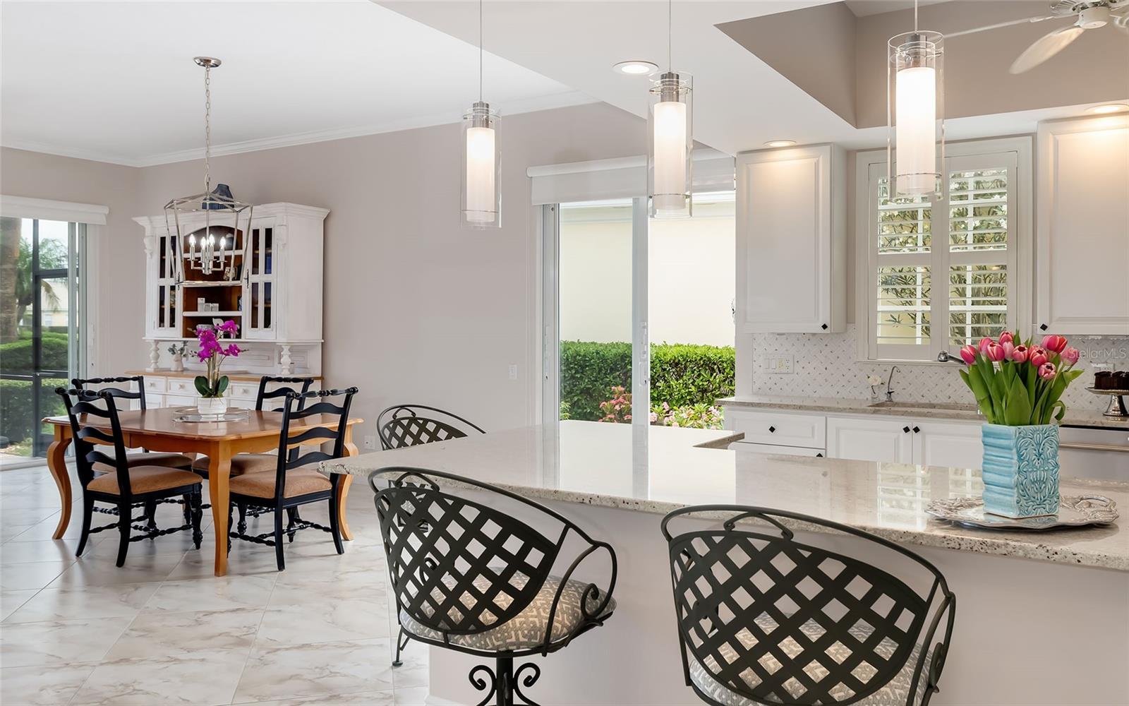 VILLAGEWALK - Residential