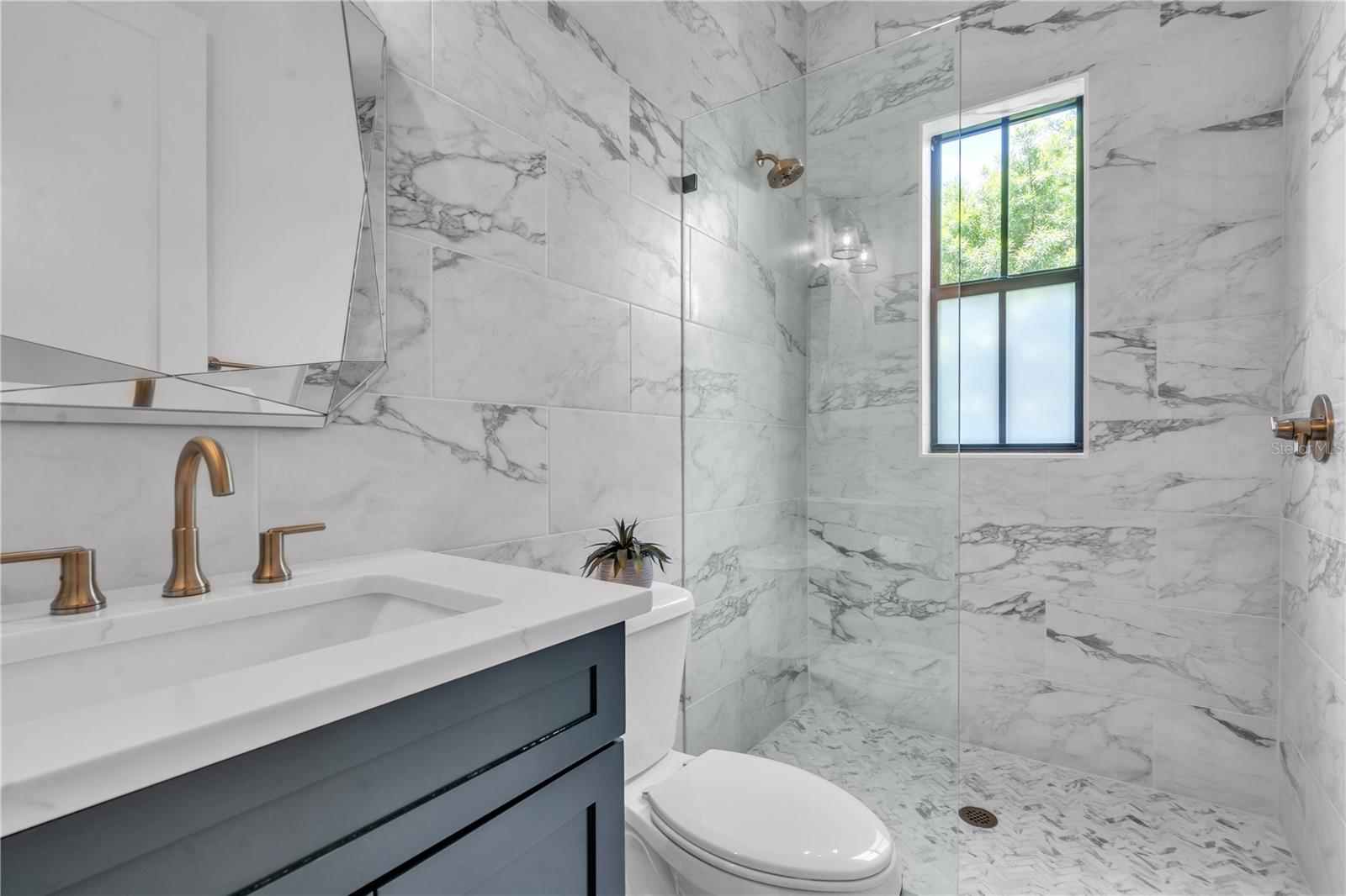 RIDGEWOOD PARK - Residential