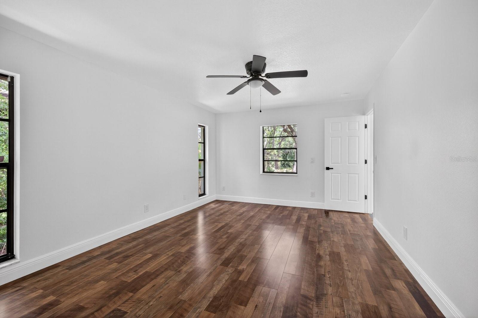 BAY WOODS-UNIT I - Residential