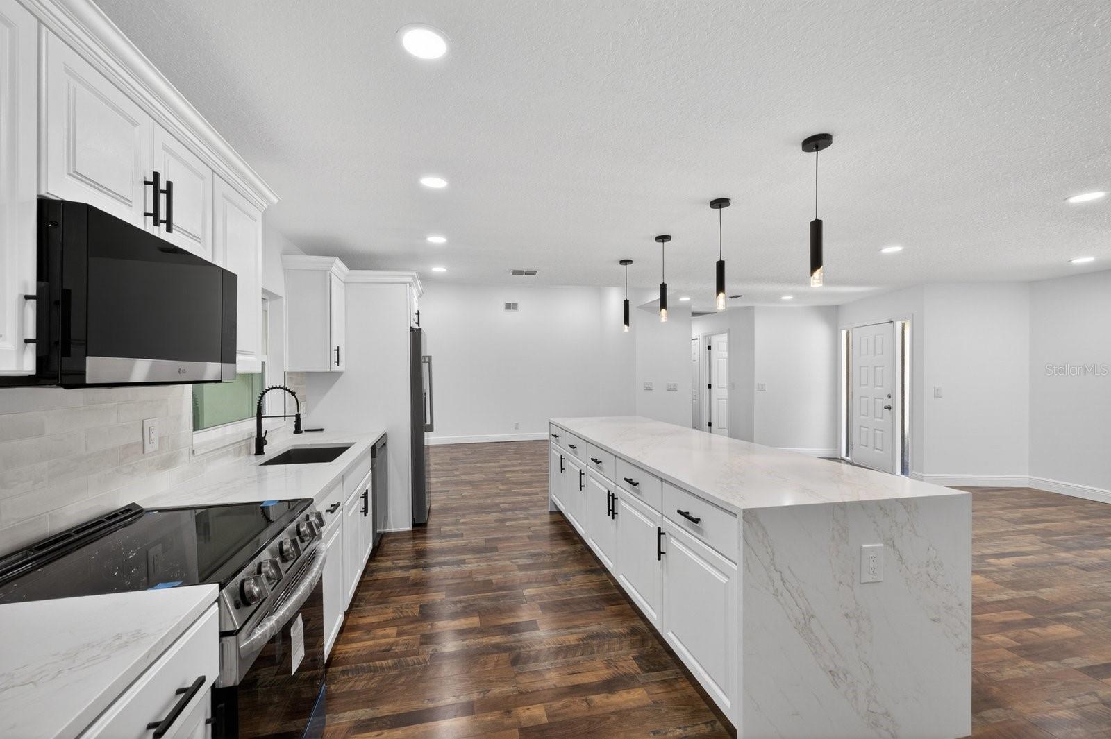 BAY WOODS-UNIT I - Residential
