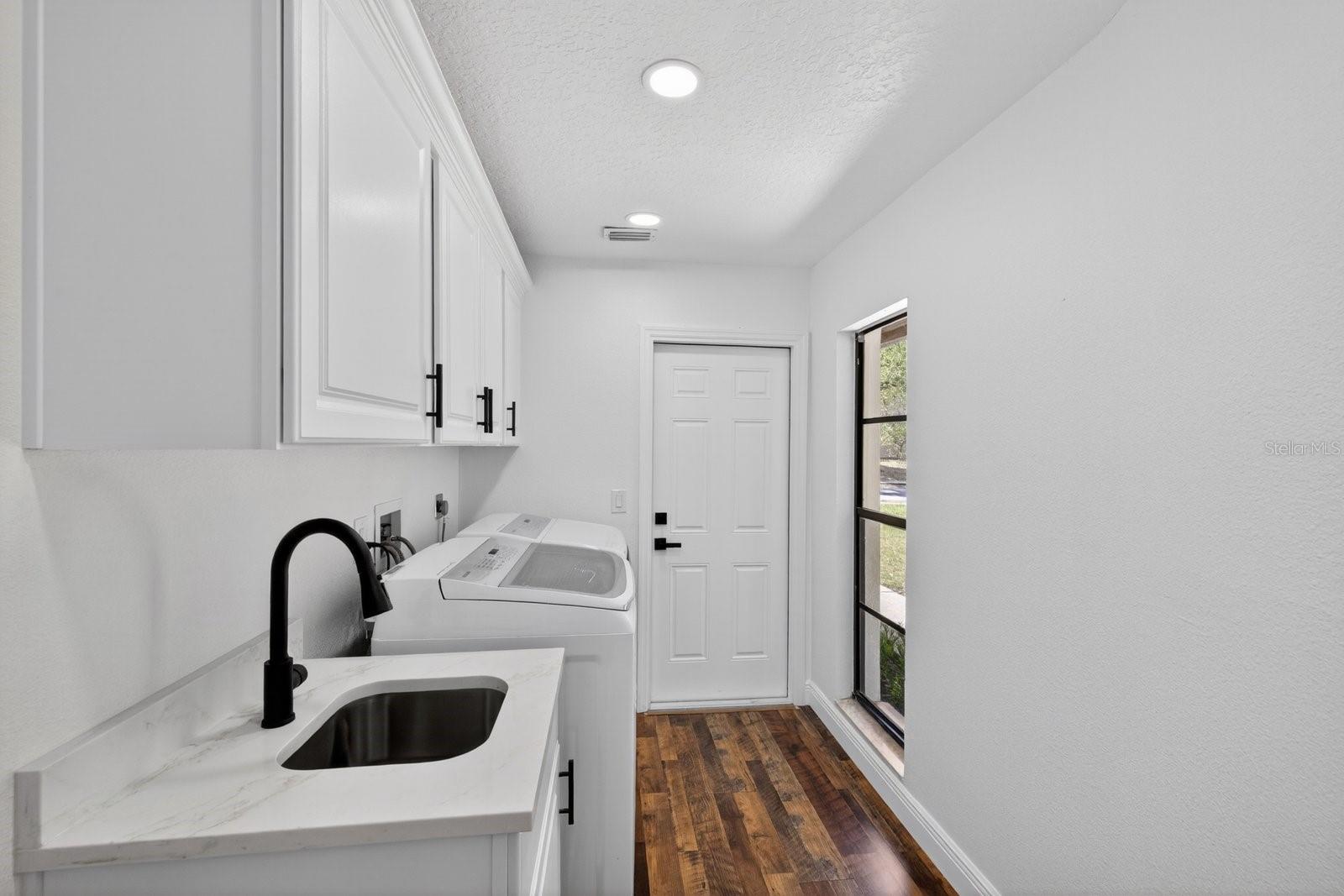 BAY WOODS-UNIT I - Residential