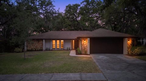 Photo of 56 Bay Woods Drive, Safety Harbor, FL 34695 (MLS # TB8503388)