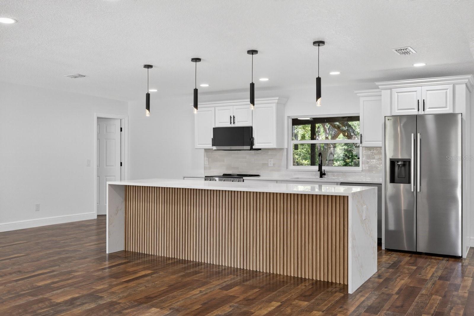 BAY WOODS-UNIT I - Residential