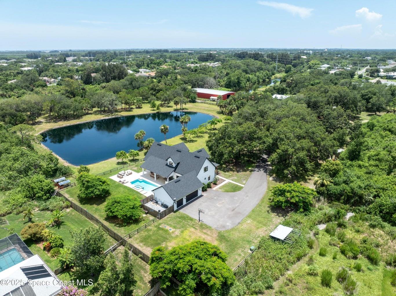 3334 N TROPICAL TRAIL