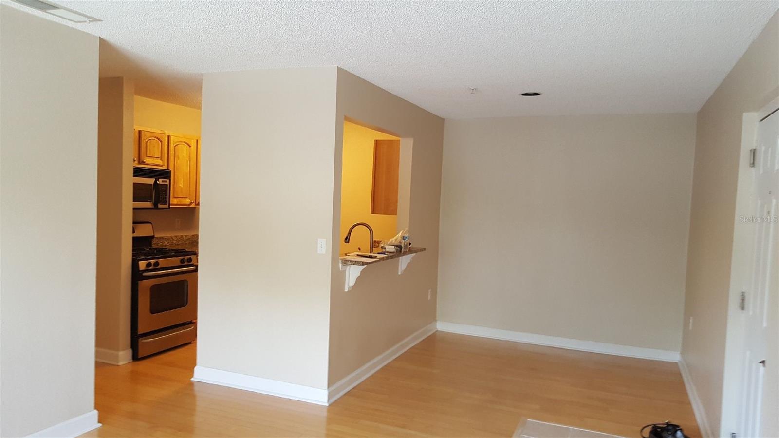 MIRIADA CONDO - Residential Lease