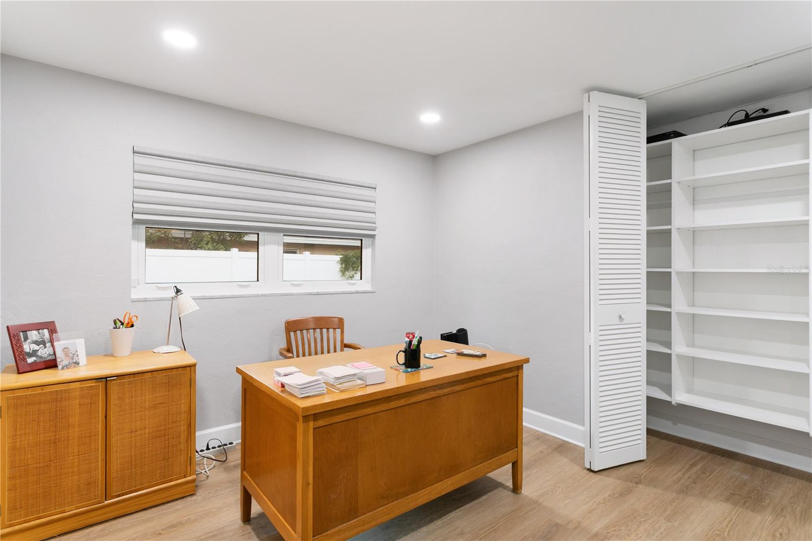 SNELL ISLES ESTATES - Residential