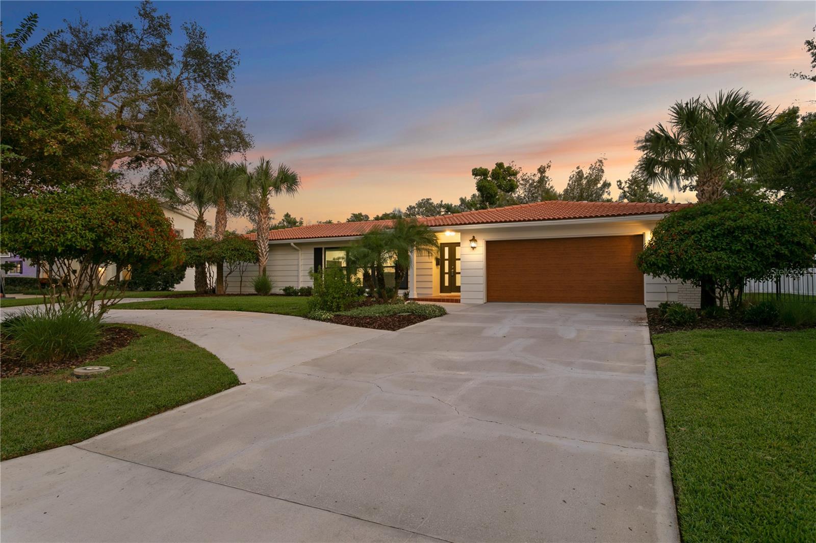 SNELL ISLES ESTATES - Residential