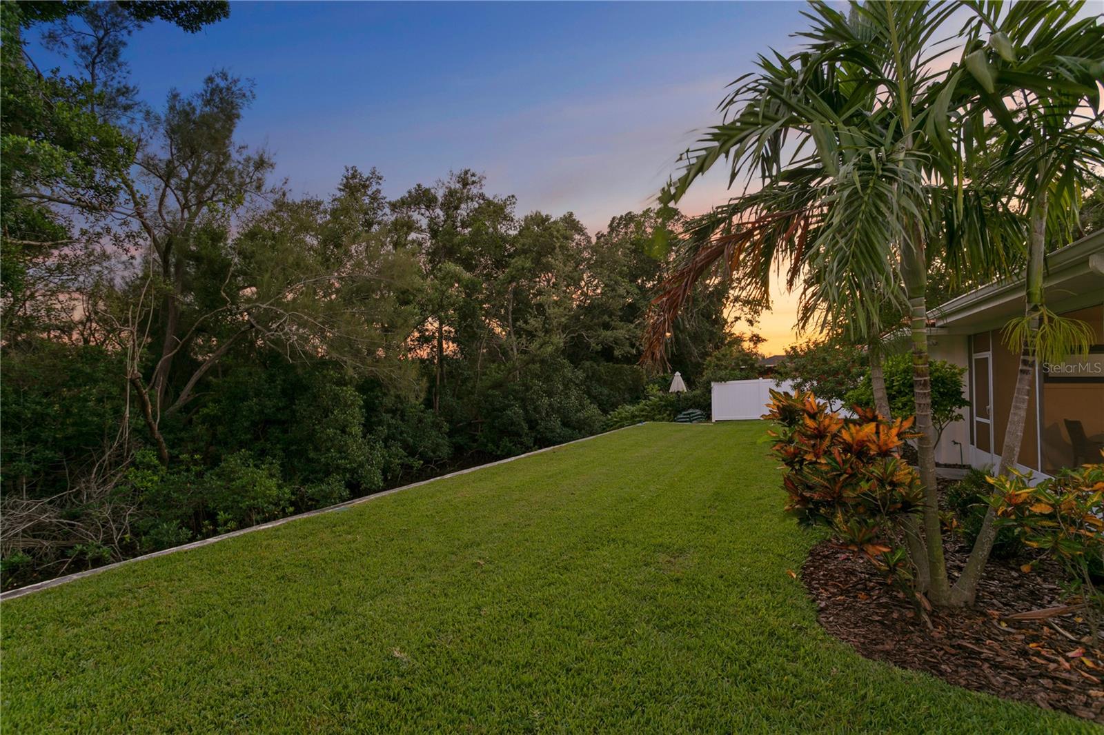 SNELL ISLES ESTATES - Residential