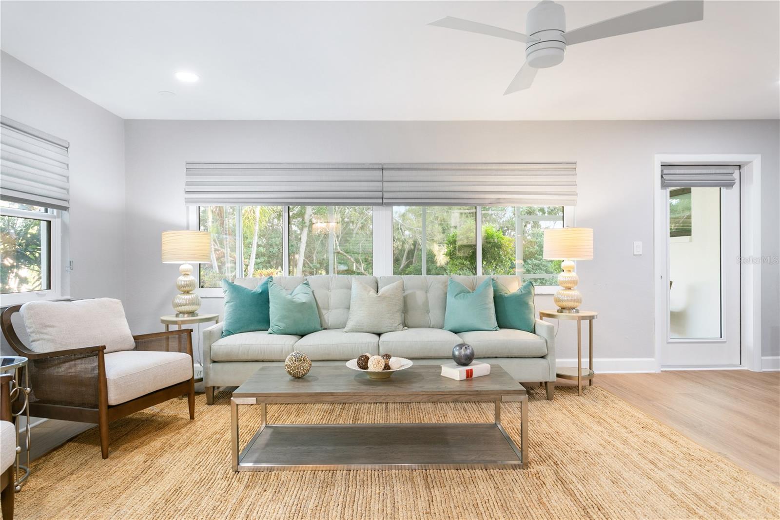 SNELL ISLES ESTATES - Residential