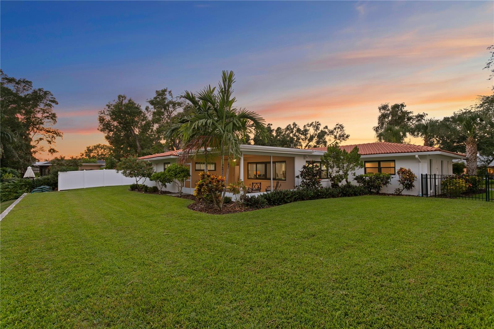 SNELL ISLES ESTATES - Residential