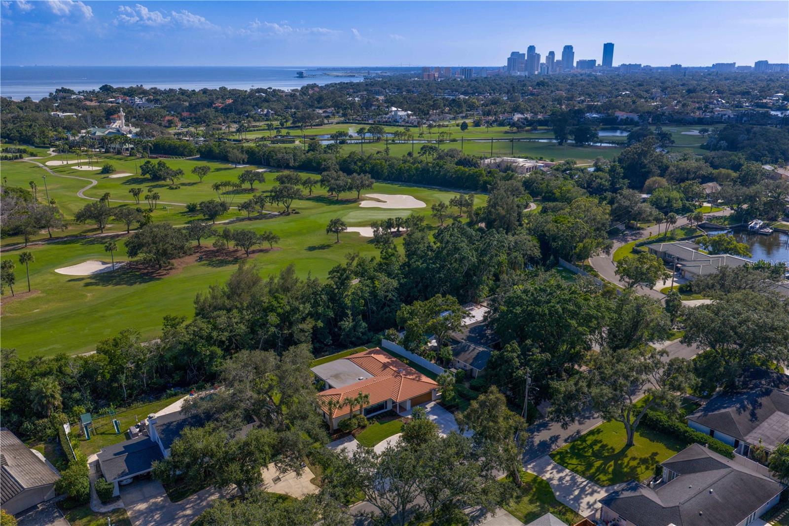 SNELL ISLES ESTATES - Residential