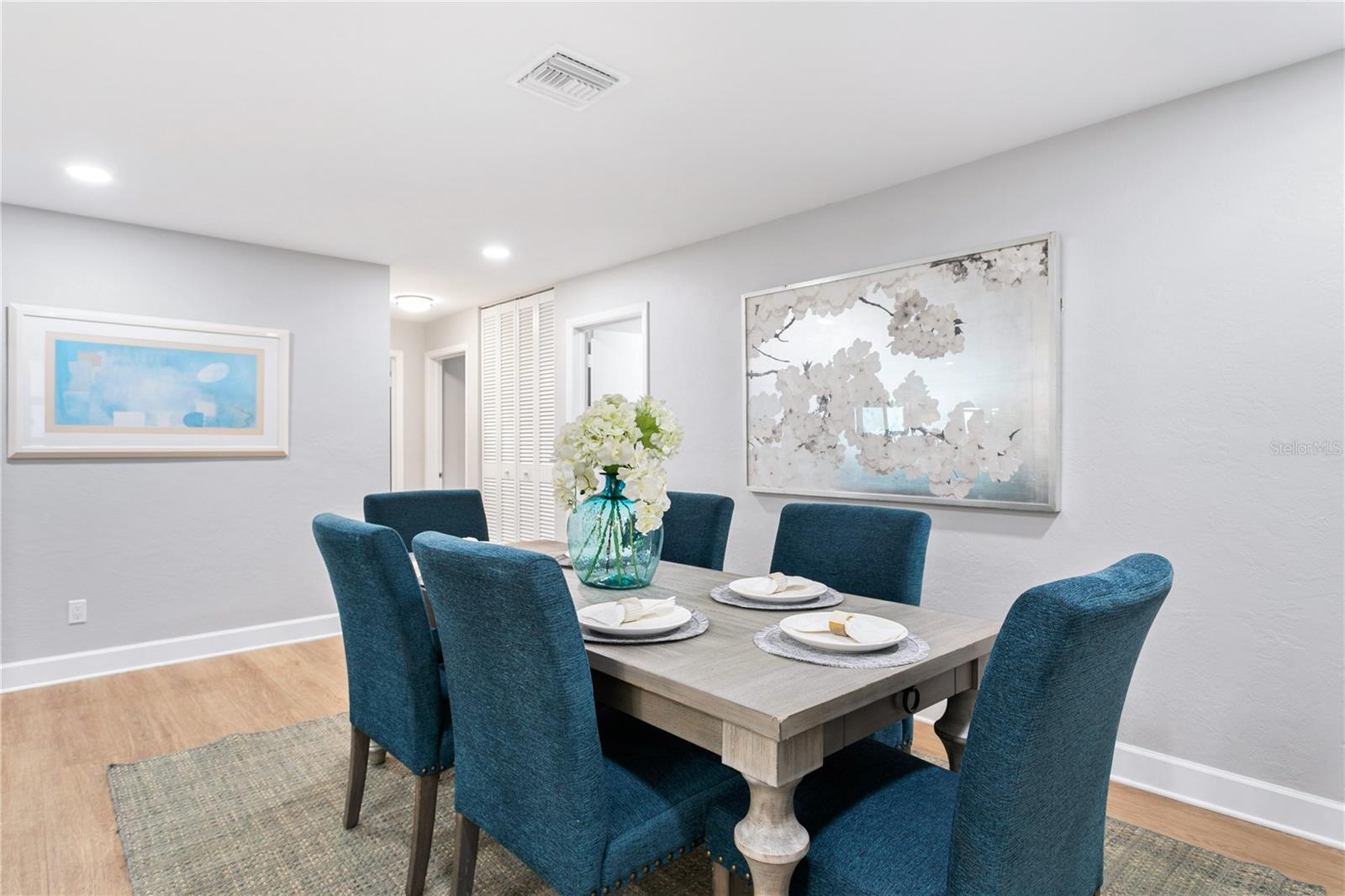 SNELL ISLES ESTATES - Residential