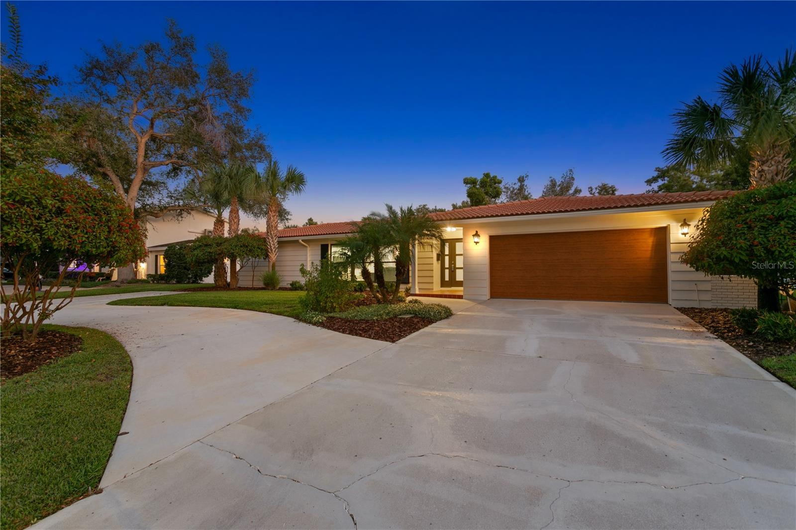 SNELL ISLES ESTATES - Residential