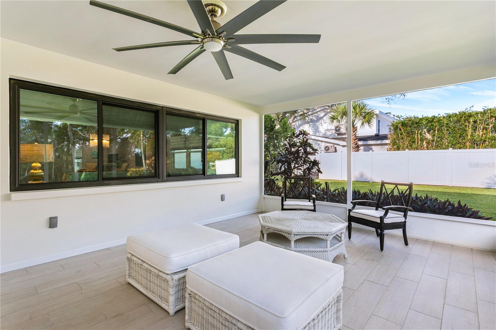 SNELL ISLES ESTATES - Residential