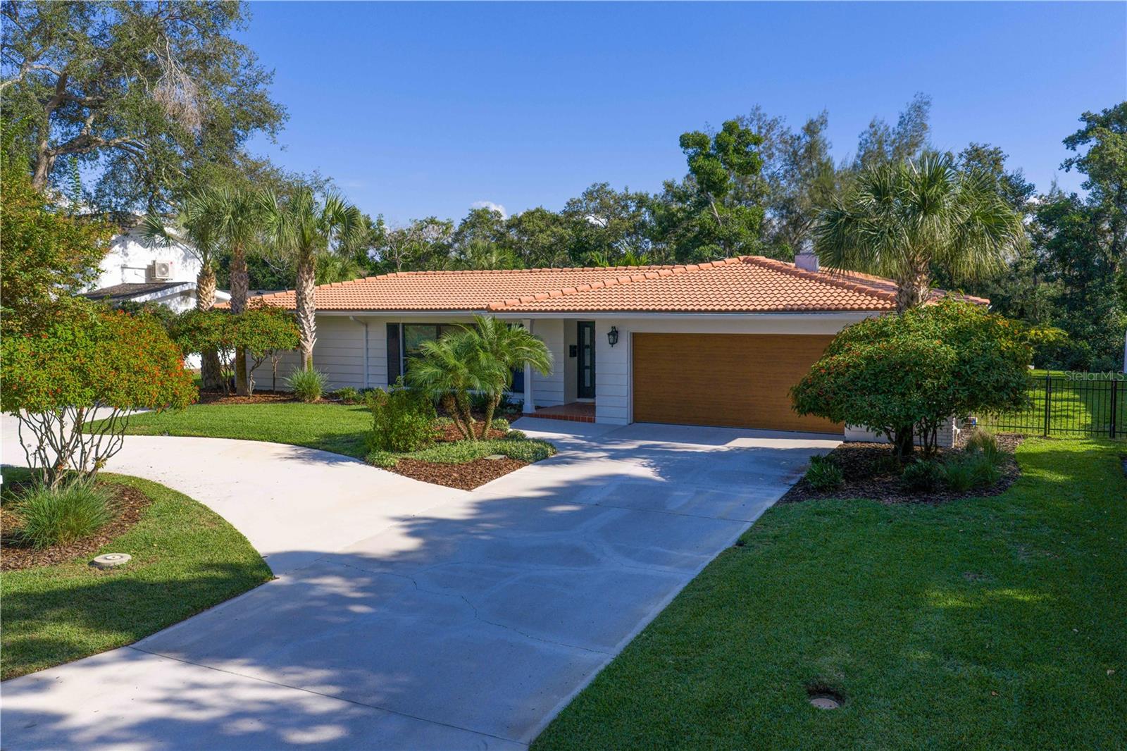 SNELL ISLES ESTATES - Residential